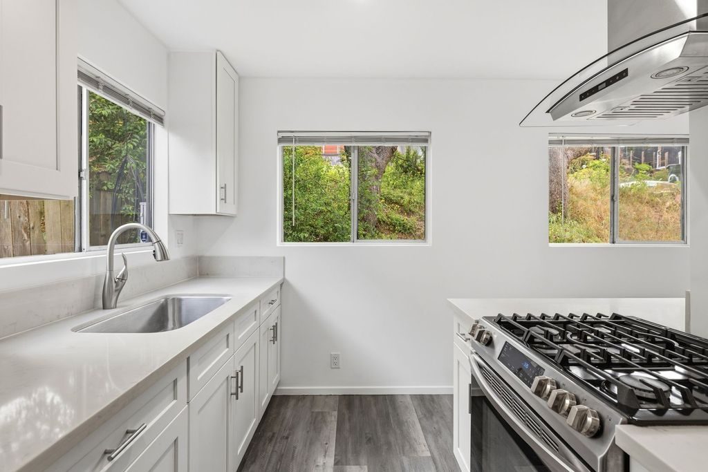 Galley Kitchen — 3680 Curlew St